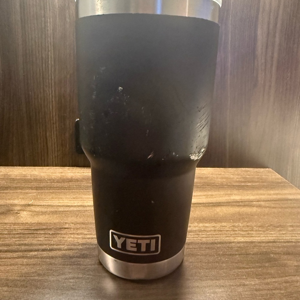30 oz Yeti Black and Silver Stainless Travel Tumbler